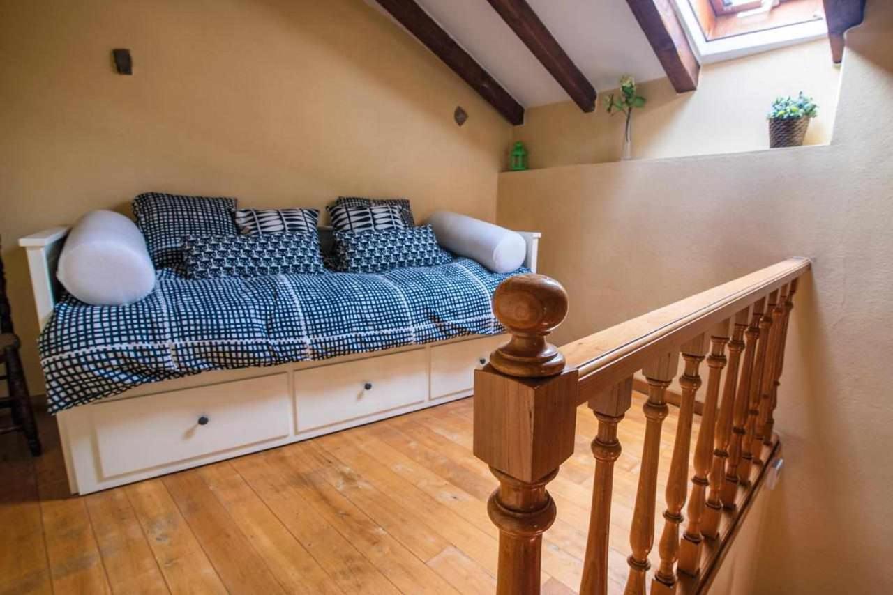 Casa Rural La Carrozal Senda Del Oso Orelleiru Exterior foto